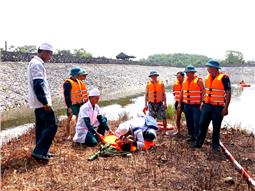 Chủ động ứng phó với các tình huống trong mùa mưa bão